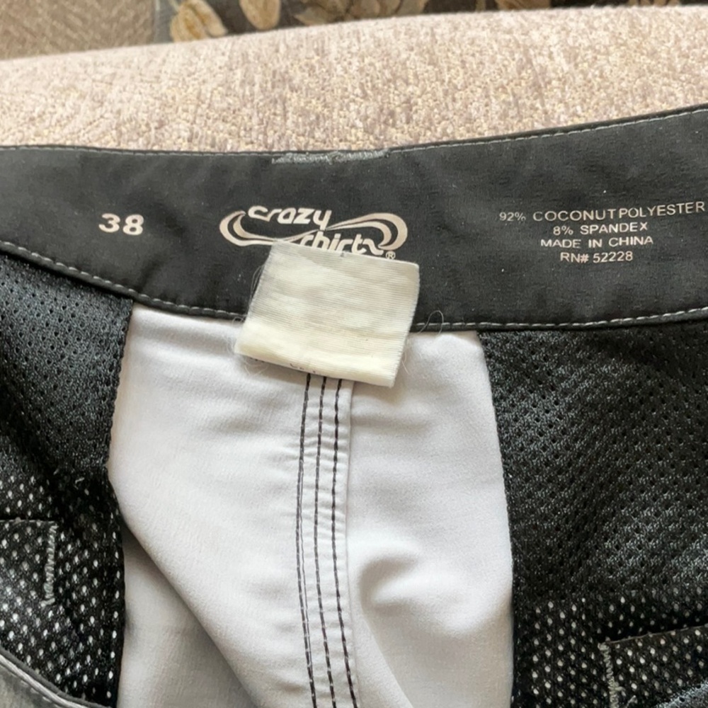 Crazy Shirts Ash Expedition Shorts - Picture 6 of 7
